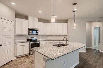 8258 Phantom Fld in San Antonio, TX - Building Photo - Building Photo