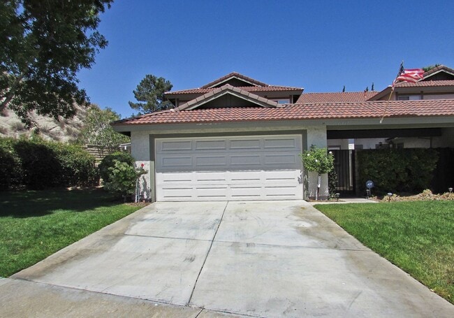 property at 15847 Cindy Ct
