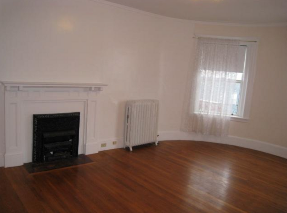 31 Glenville Ave, Unit 1 in Boston, MA - Building Photo