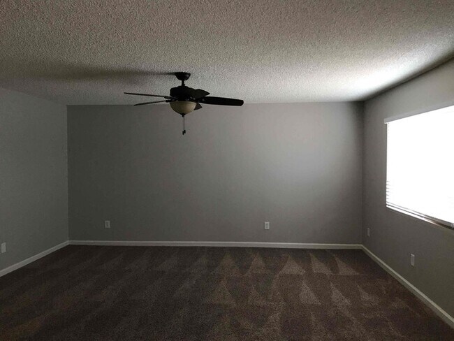6104 W Nancy Rd in Glendale, AZ - Building Photo - Building Photo