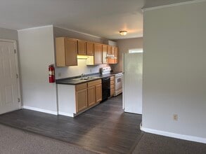 89 Kinney Dr, Unit 202 in Jeffersonville, VT - Building Photo - Building Photo