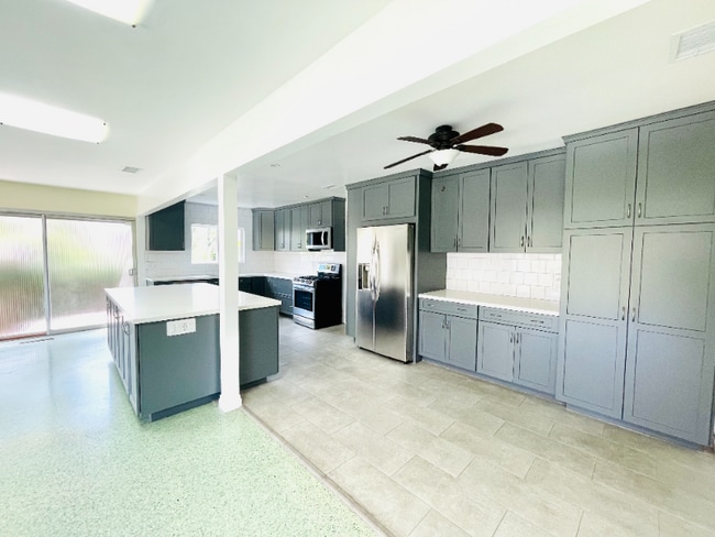 property at 6206 Pontiac St