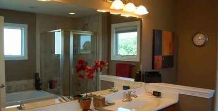 1613 S 50th Pl in West Des Moines, IA - Building Photo - Building Photo