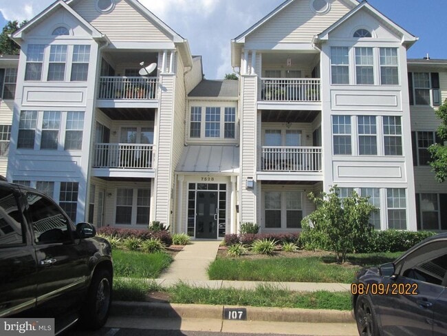 7528 Coxton Ct in Alexandria, VA - Building Photo - Building Photo