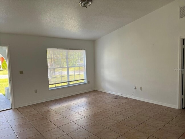 270 Chadworth Dr in Kissimmee, FL - Building Photo - Building Photo