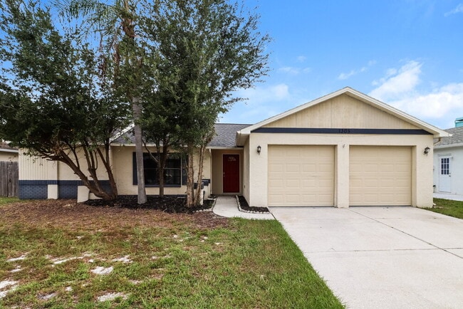 property at 1305 Jambalana Dr