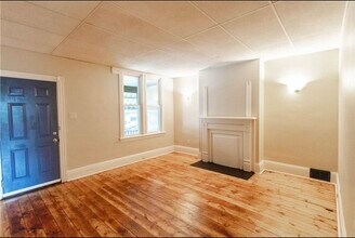 619 E 17th Ave in Munhall, PA - Building Photo - Building Photo