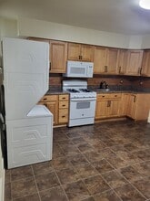 2117 W Ontario St in Philadelphia, PA - Building Photo - Building Photo