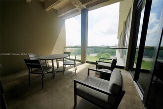 7920 NE 2nd Ave in Miami, FL - Building Photo - Building Photo