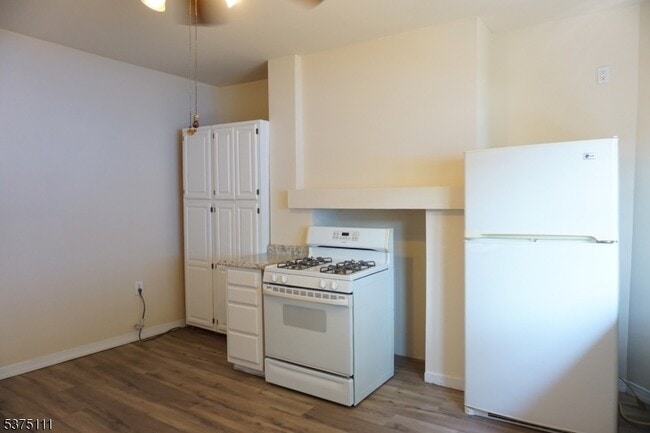 115 Park Ave, Unit 1 in Newark, NJ - Building Photo - Building Photo