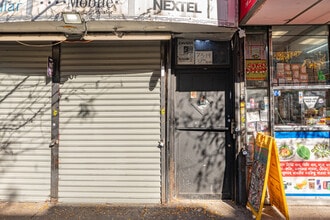 7319 37th Rd in Jackson Heights, NY - Building Photo - Building Photo