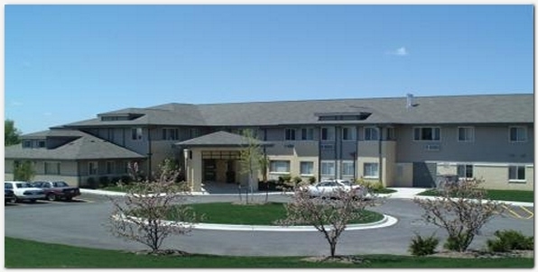 Christian Life Retirement Center - Sunset in Loves Park, IL - Building Photo