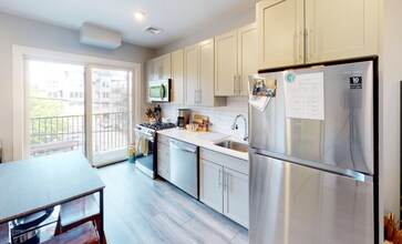 55 W 5th St, Unit West 5th St in Boston, MA - Building Photo - Building Photo