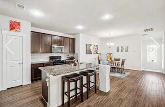 15419 Royce Holly Dr in Humble, TX - Building Photo - Building Photo