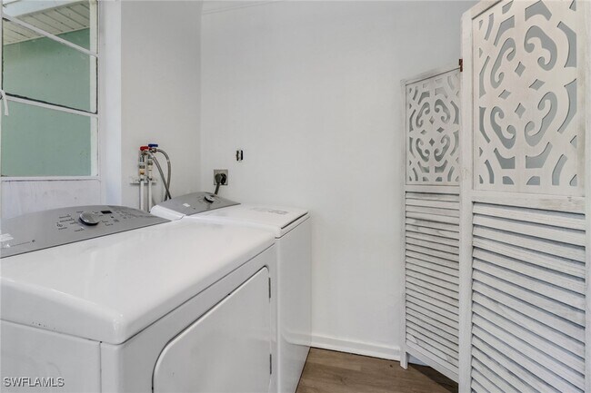 property at 3393 E Riverside Dr