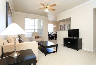 Shadow Creek Apartments in Lufkin, TX - Building Photo - Interior Photo