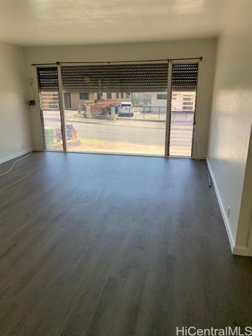 2125 Ala Mahamoe St in Honolulu, HI - Building Photo - Building Photo