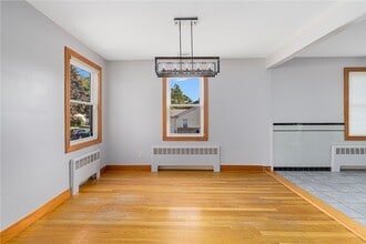 13 Amelia Ct in North Providence, RI - Building Photo - Building Photo