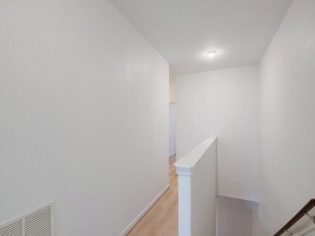 property at 22 Pine Needle Pl