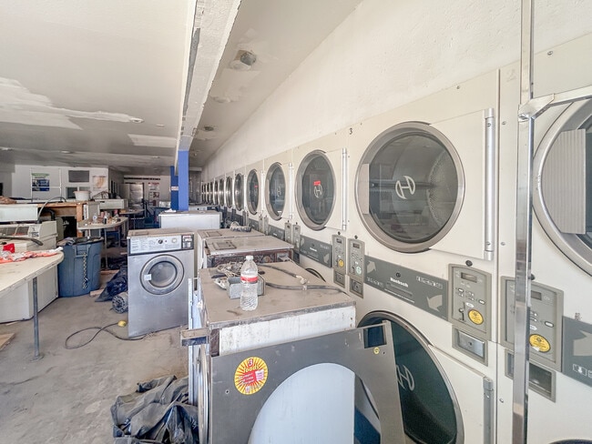 2650 Diamond St in Rosamond, CA - Building Photo - Building Photo