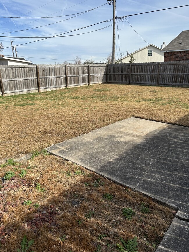 1105 S 26th St in Rogers, AR - Building Photo - Building Photo