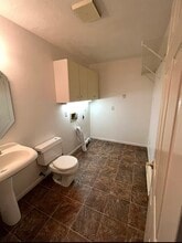 813 Stein Ct in Eau Claire, WI - Building Photo - Building Photo