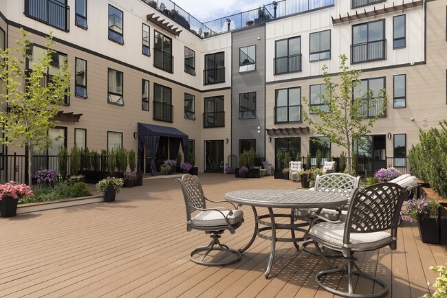 property at 519 Broadway