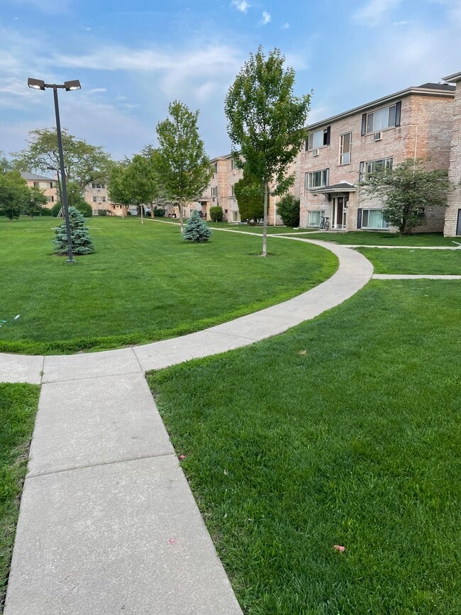 10414 Michael Todd Terrace, Unit 2S