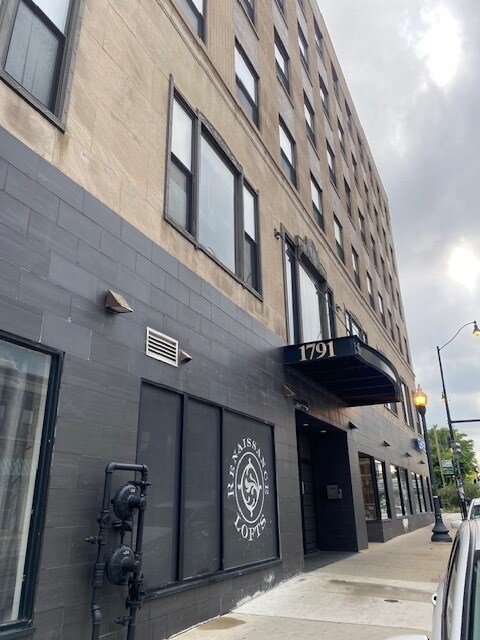1791 W Howard St in Chicago, IL - Building Photo - Building Photo