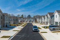 Residences on Hunter Trail in Acworth, GA - Foto de edificio - Building Photo