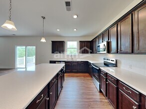 131 Alaina Ct in Mooresville, NC - Building Photo - Building Photo