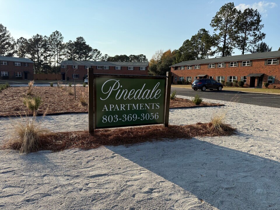 Pinedale Apartments in Sumter, SC - Foto de edificio