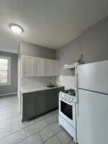 97 Stevens Ave, Unit 3L in Jersey City, NJ - Building Photo