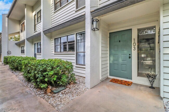 property at 16466 Timberlakes Dr