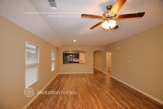 111 E Kirnwood Dr in Dallas, TX - Building Photo - Building Photo