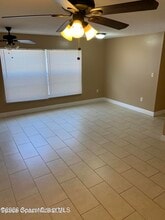 3645 Barna Ave in Titusville, FL - Foto de edificio - Building Photo