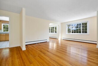 27 Hermon St in Belmont, MA - Building Photo - Building Photo