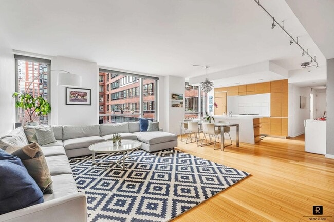 2 River Ter., Unit 5A in New York, NY - Building Photo - Building Photo