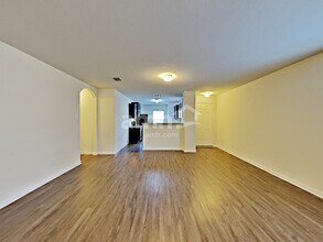 7559 Bowdre in San Antonio, TX - Building Photo - Building Photo