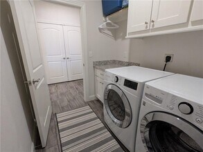 1040 E Skyline Lp in Centerton, AR - Building Photo - Building Photo