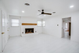 3719 26th St in Lubbock, TX - Building Photo - Building Photo