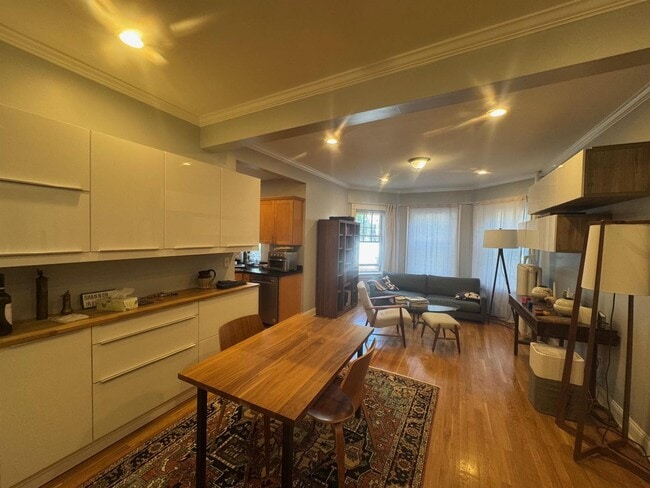 55 Magazine St, Unit 11