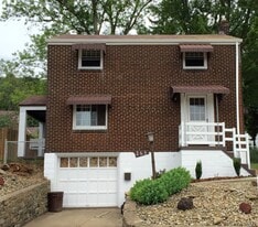 263 East Fairmont Avenue in Trafford, PA - Building Photo