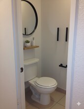 2431 Poplar St SE, Unit 2431 in Auburn, WA - Building Photo - Building Photo