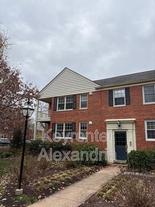 6626 Boulevard View in Alexandria, VA - Building Photo