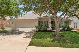 2600 Lost Mine Tr in Leander, TX - Foto de edificio - Building Photo
