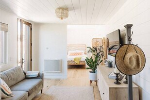 348 Esparto Ave in Pismo Beach, CA - Building Photo