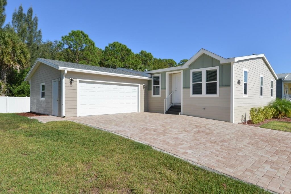 Lamplighter Village Apartments Melbourne, FL Apartments For Rent