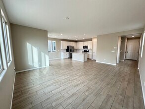 3953 Painted Lady Ave in Las Vegas, NV - Building Photo - Building Photo