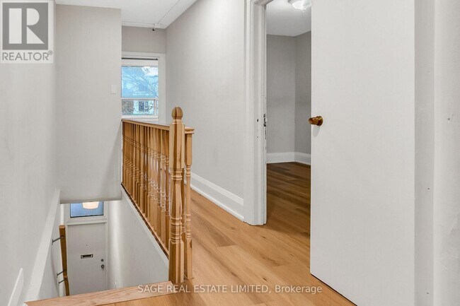 633 St Clair Ave W in Toronto, ON - Building Photo - Building Photo